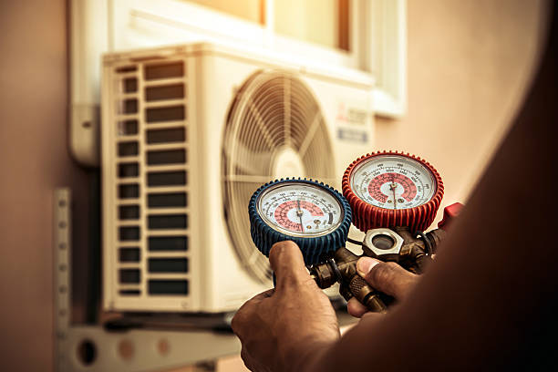 Professional Ac Installation technician working in Reidsville, GA